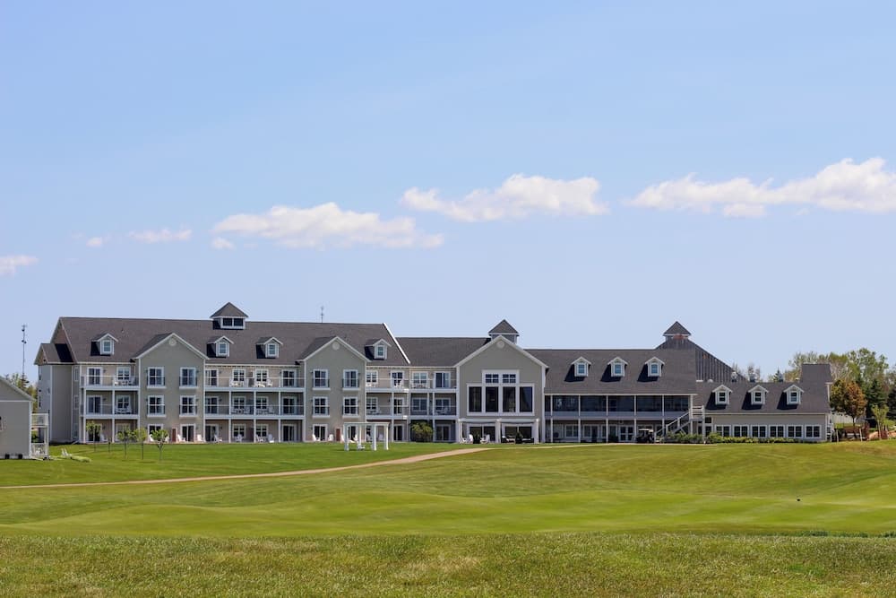 Rodd Crowbush Golf & Beach Resort accommodation