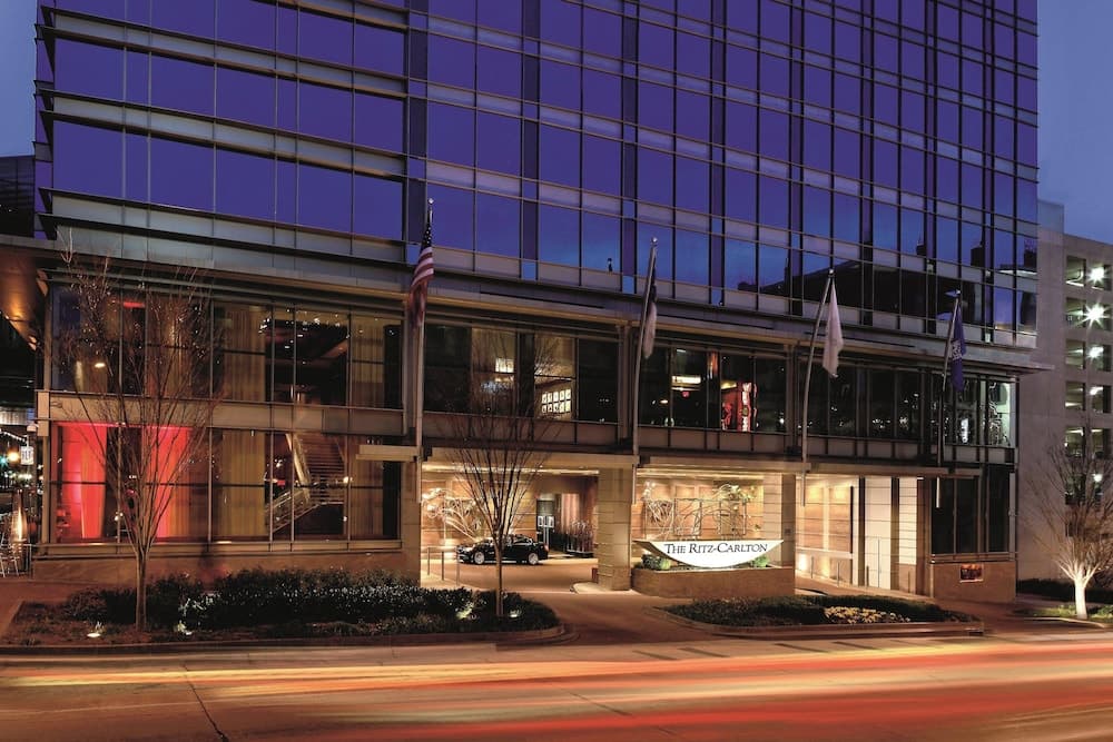 The Ritz-Carlton, Charlotte accommodation