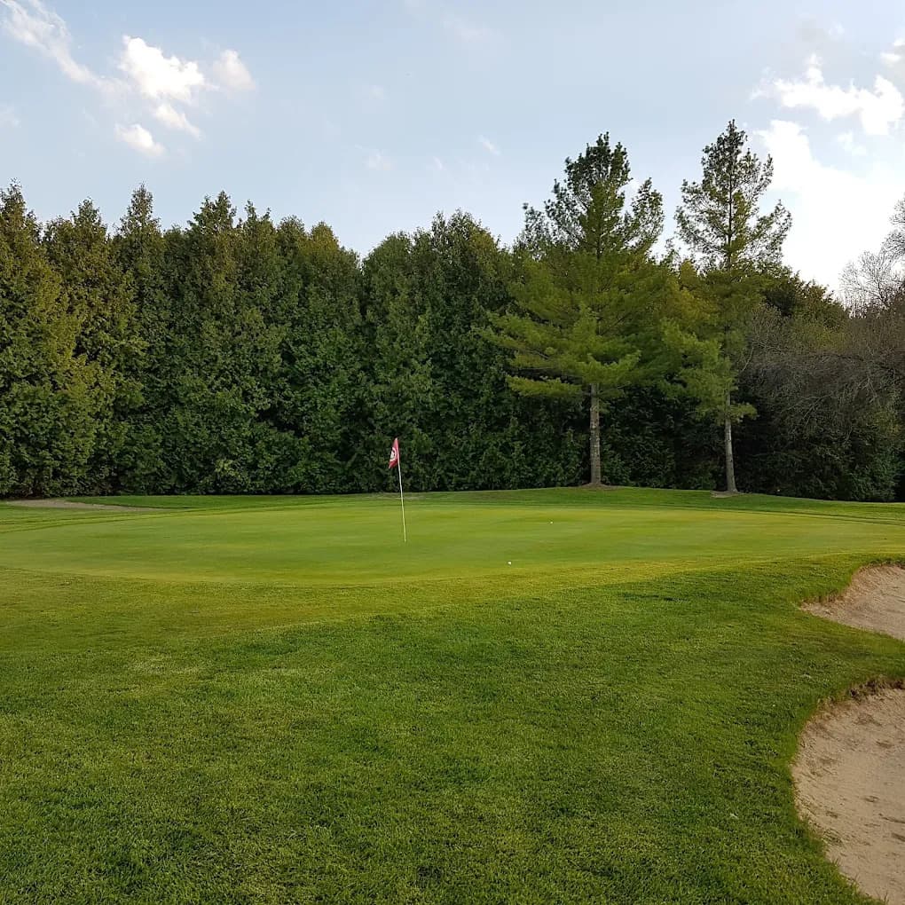 Cedarhurst Golf Club golf course in 825 Thorah Concession Rd 4, Beaverton, ON L0K 1A0, Canada
