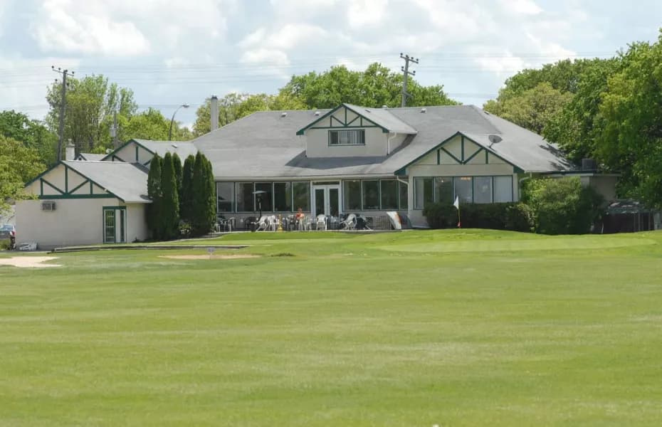 Assiniboine Golf Club — photo 3
