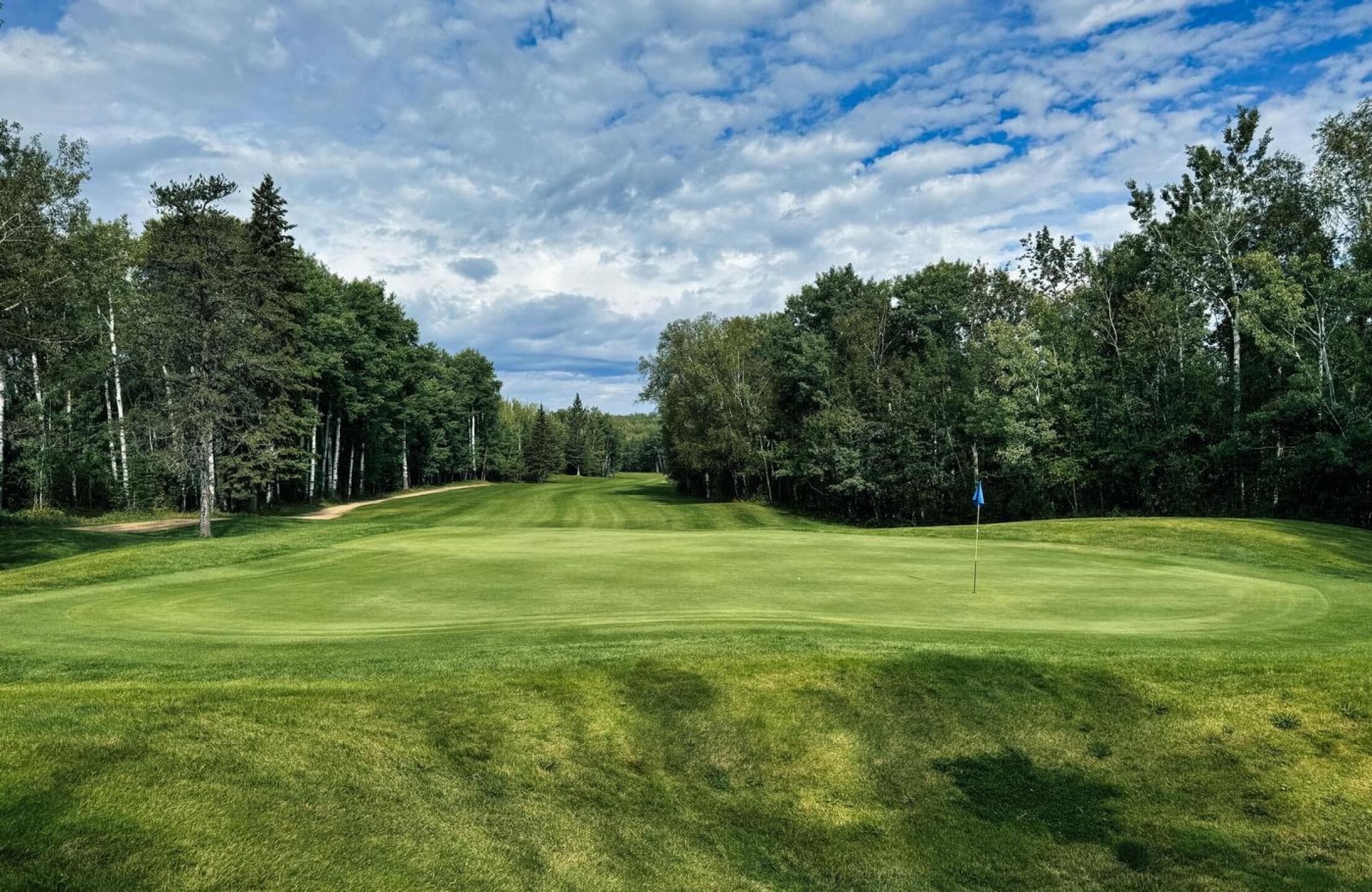 Athabasca Golf & Country Club — photo 2