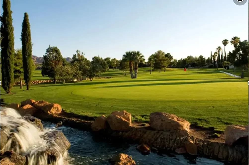 Boulder City Golf Club golf course in 1 Clubhouse Dr, Boulder City, NV 89005, USA
