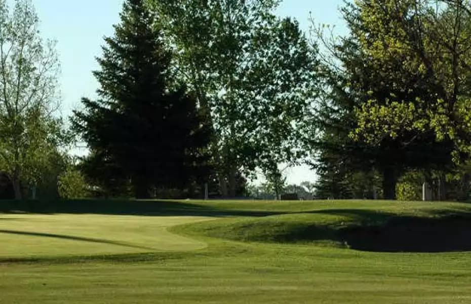 Bow Island Jubilee Golf Course — photo 2