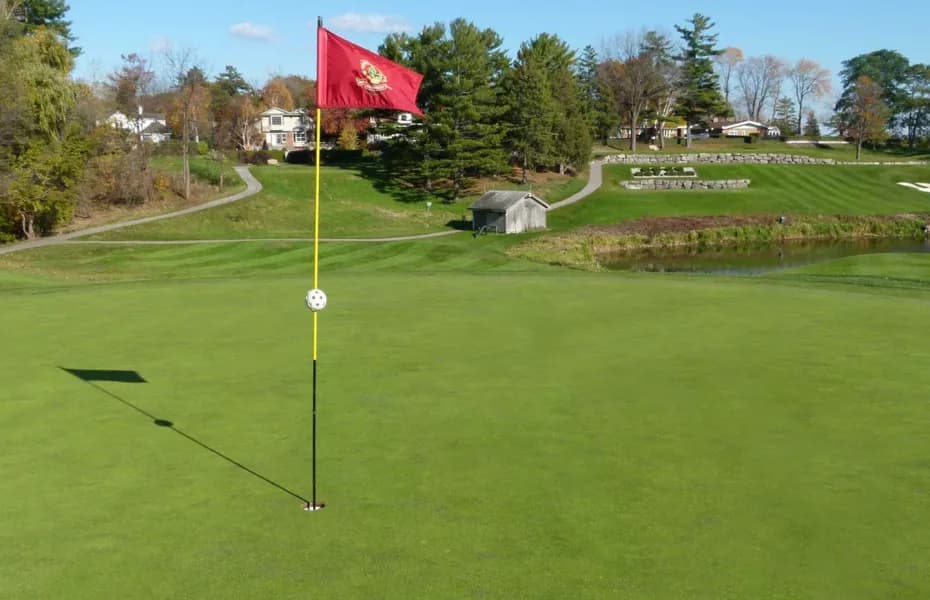 Burlington Golf & Country Club — photo 2