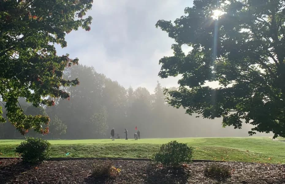 Burnaby Mountain Golf Course — photo 2