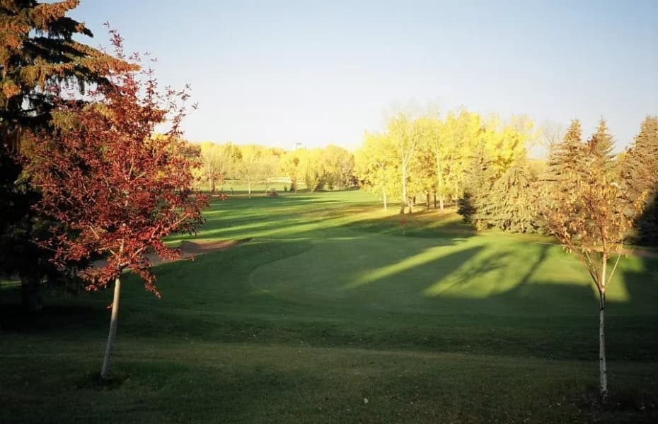 Confederation Park Golf Course — photo 2