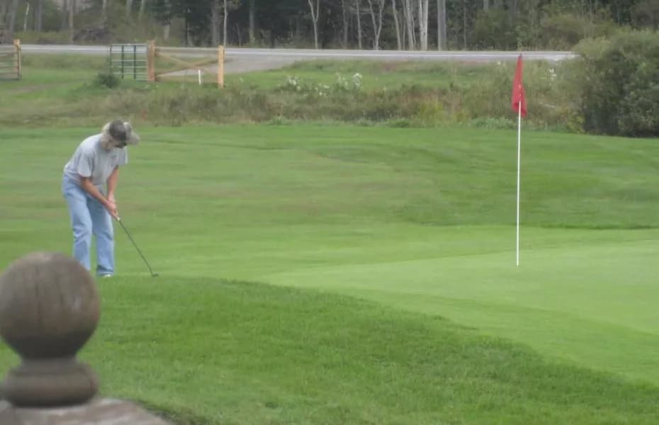 Emerald Greens Golf Course — photo 2