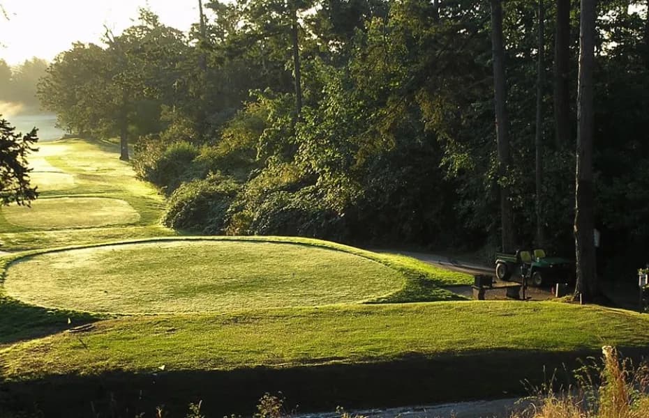 Gorge Vale Golf Club — photo 2