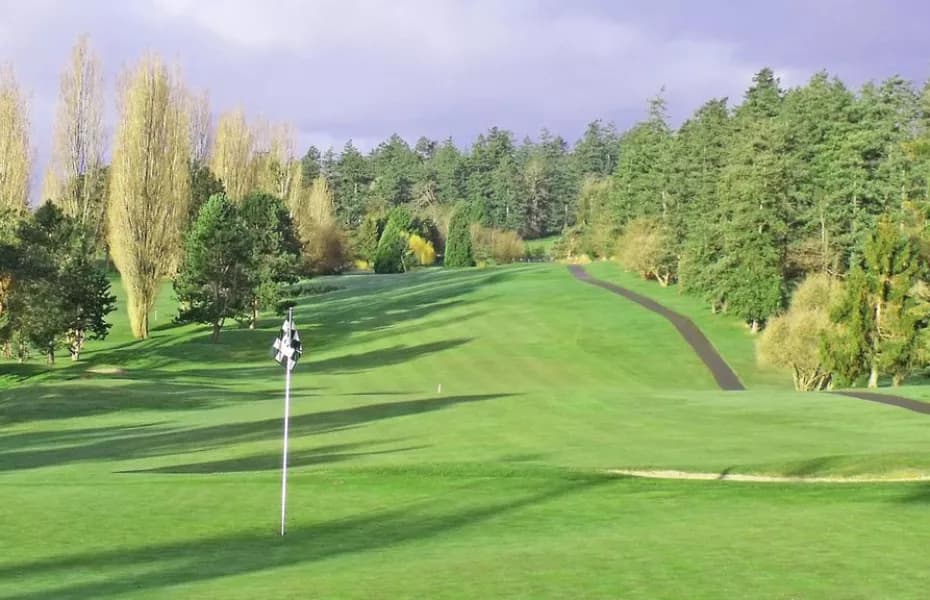 Gorge Vale Golf Club — photo 3