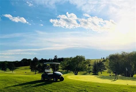 Hardisty Lakeview Golf Course — photo 2