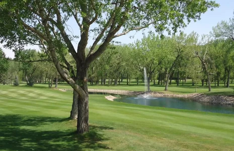 Lethbridge Country Club — photo 2
