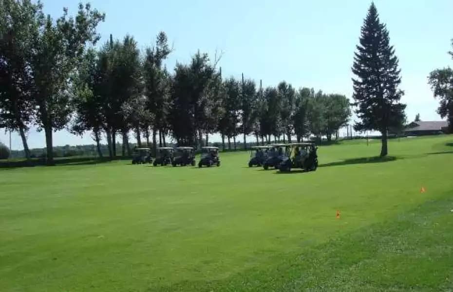 Medicine Hat Golf & Country Club — photo 2