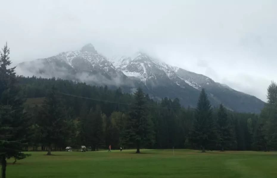 Mountain Meadows Golf Club — photo 3