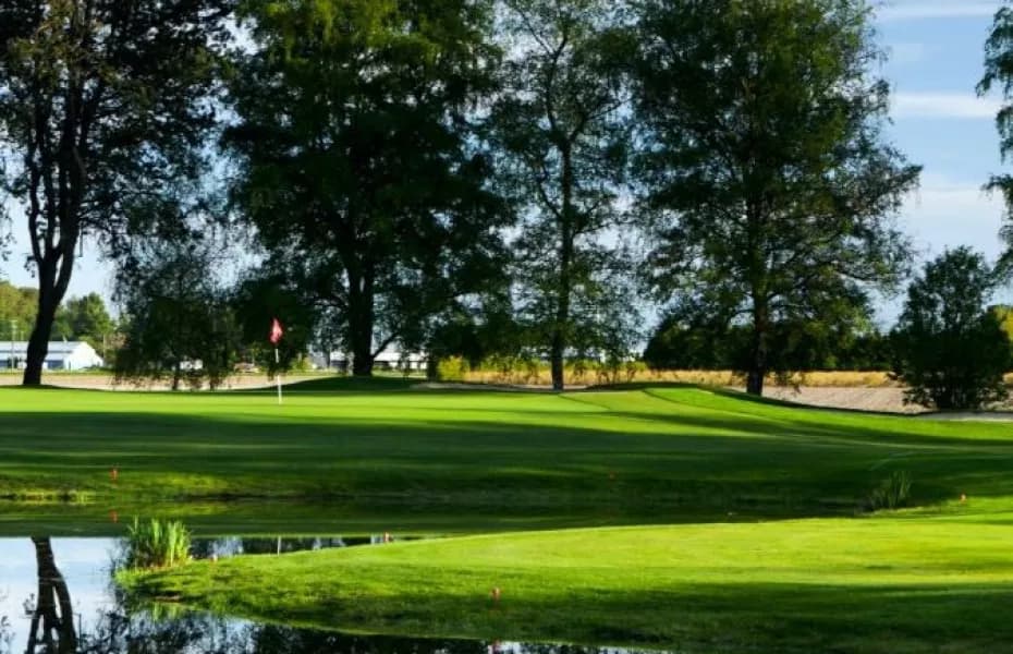 Richmond Country Club — photo 3