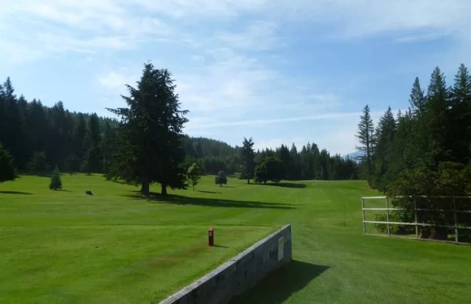 Riondel Golf Club — photo 3