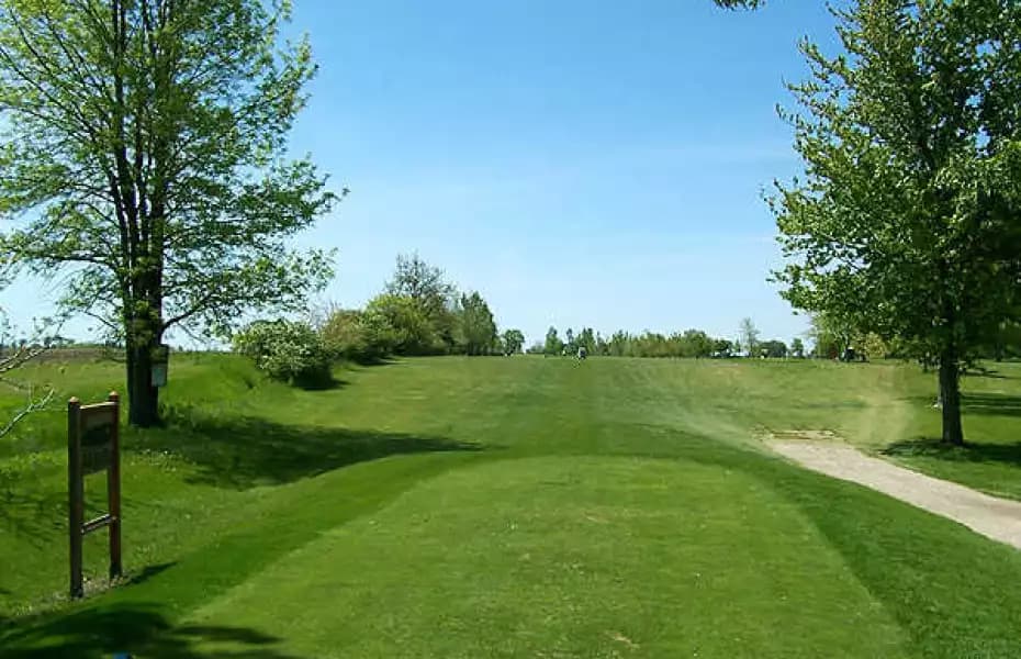 Tilbury Golf Club — photo 2