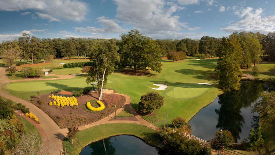 Golden Horseshoe Golf Club golf course