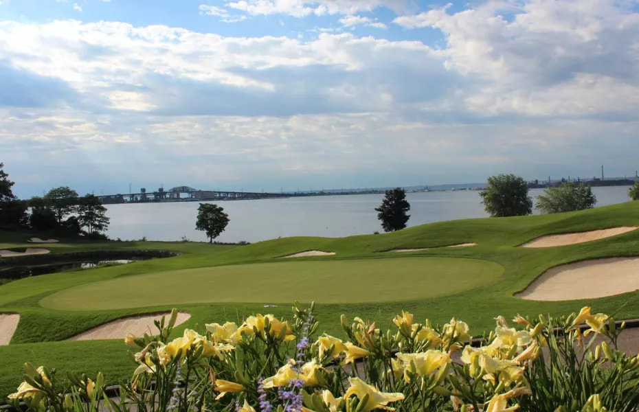 Burlington Golf & Country Club golf course
