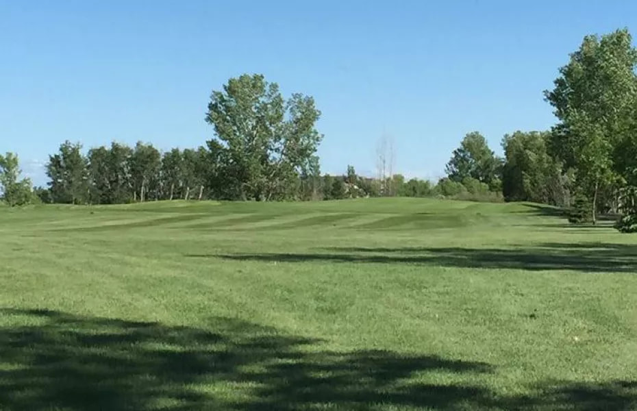 Carlyle Golf Club golf course