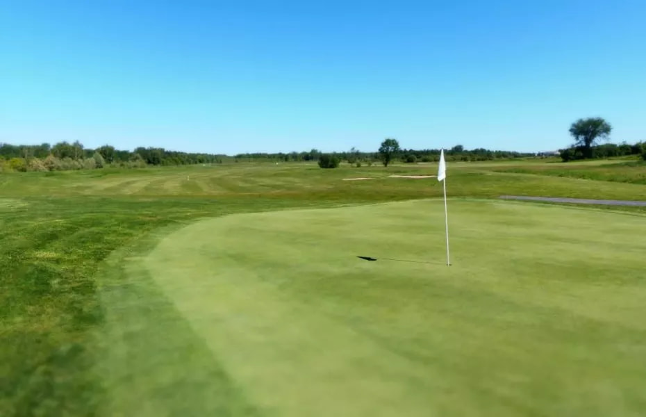 Cloverdale Links golf course