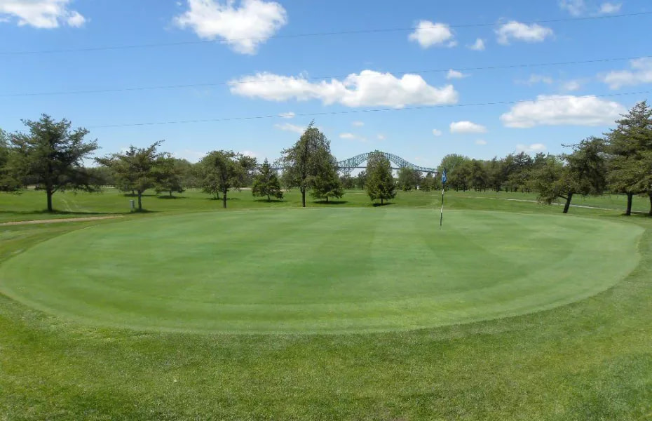 Godefroy (Club de golf) golf course