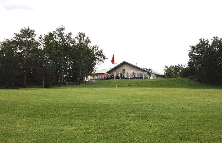 Lashburn Town & Country Club golf course