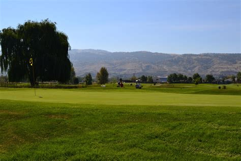 Mount Paul Golf Course  golf course