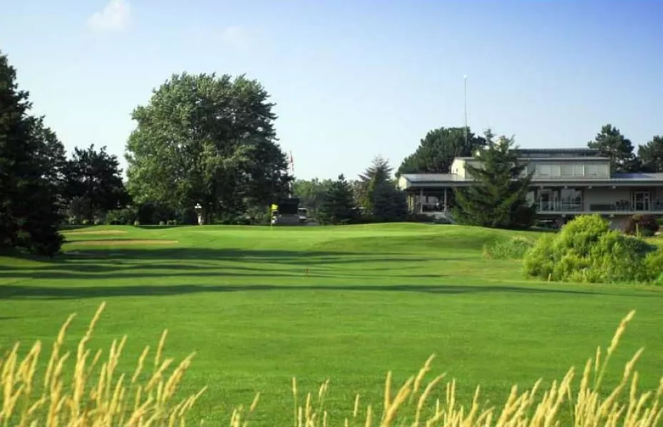 Scenic Woods Golf & Country Club golf course