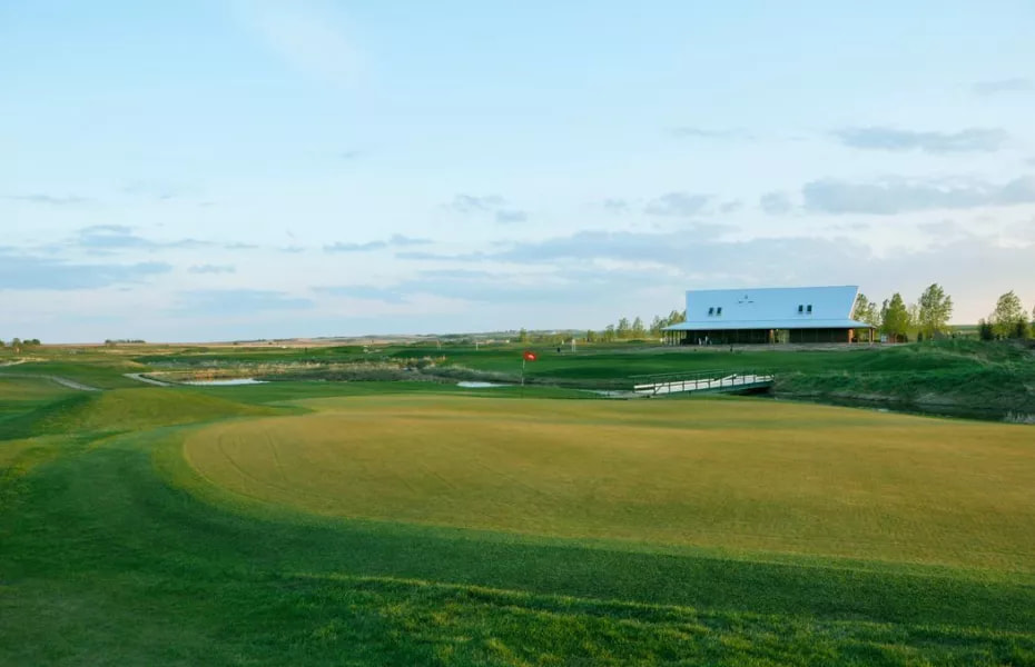 Collicutt Siding Golf Club golf course