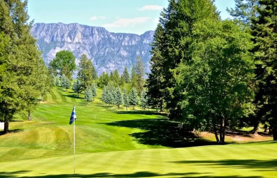 Creston Golf Club golf course
