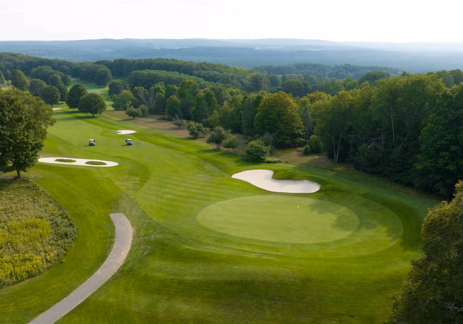 Boyne Mountain Resort (Alpine) golf course in 1 Boyne Mountain Rd, Boyne Falls, MI 49713, USA
