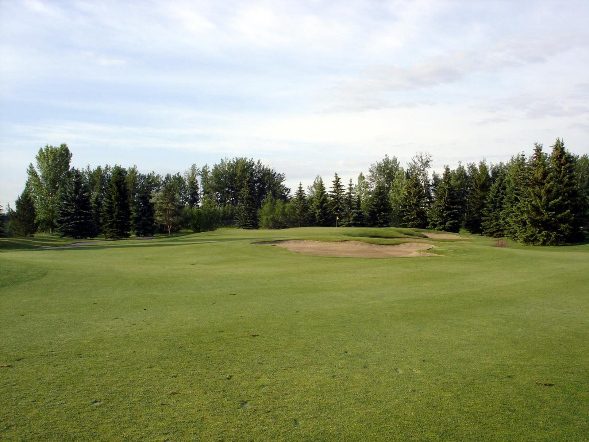 Edmonton Petroleum Golf & Country Club golf course