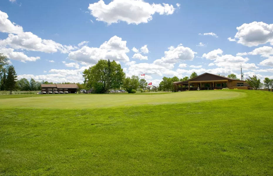 Gladstone Golf & Country Club golf course