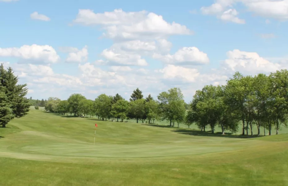 Glenboro Golf & Country Club golf course
