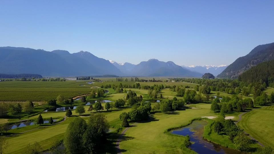 Golden Eagle Golf Club golf course