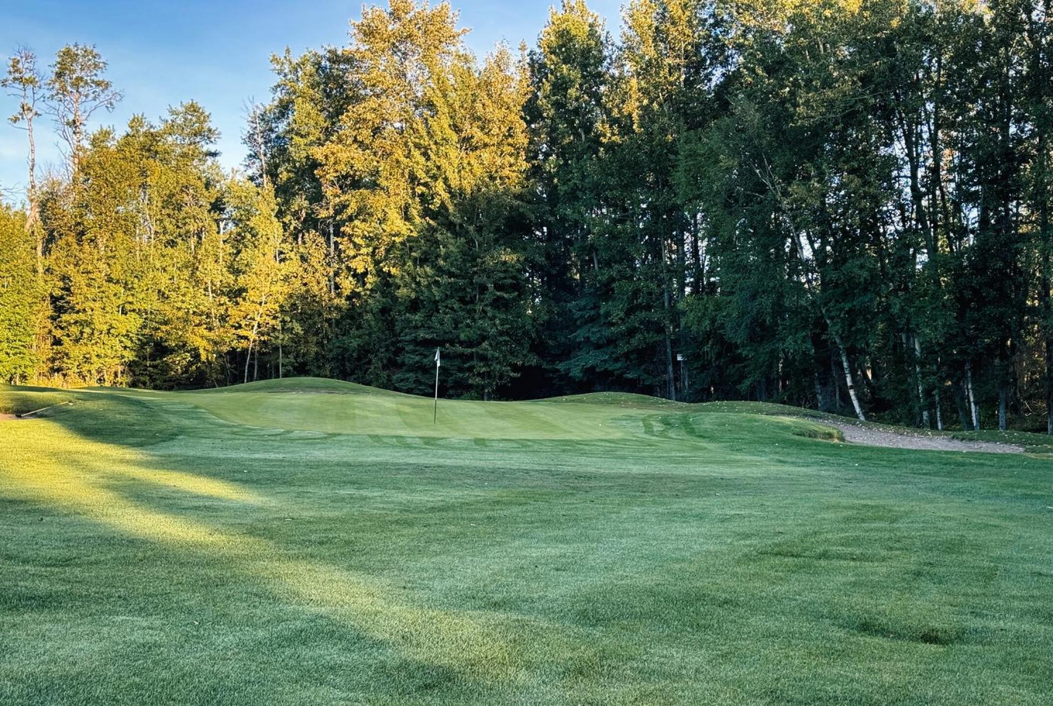 Kingsway Park (Club de golf du) golf course
