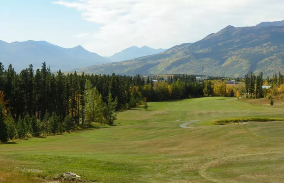 Grande Cache Golf & Country Club golf course