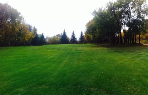 Hardisty Lakeview Golf Course golf course