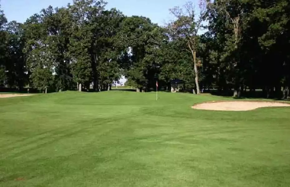 Oakview Golf & Country Club golf course